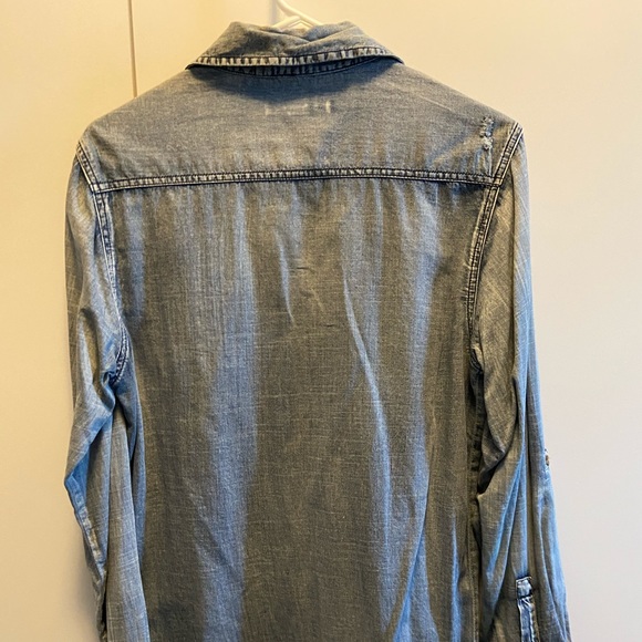 Forever 21 long sleeve denim shirt - Picture 3 of 3